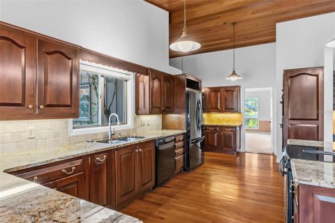 Villa ou maison à vendre à Sarasota, Floride: 4 chambres, 349.78 m2 № 2423723 - photo 16