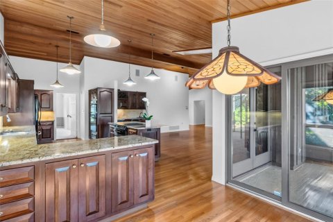 Villa ou maison à vendre à Sarasota, Floride: 4 chambres, 349.78 m2 № 2423723 - photo 19