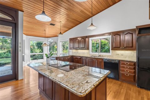 Villa ou maison à vendre à Sarasota, Floride: 4 chambres, 349.78 m2 № 2423723 - photo 13