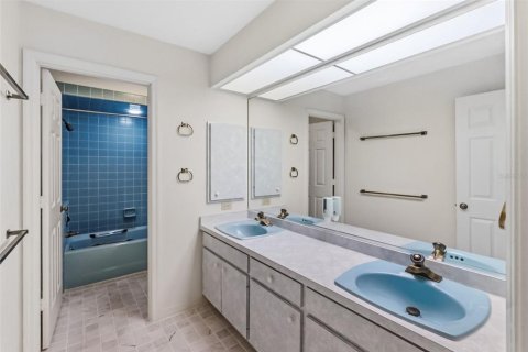 Villa ou maison à vendre à Sarasota, Floride: 4 chambres, 349.78 m2 № 2423723 - photo 26