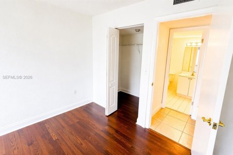 Condominio en alquiler en Sunrise, Florida, 2 dormitorios, 116.31 m2 № 2069297 - foto 15