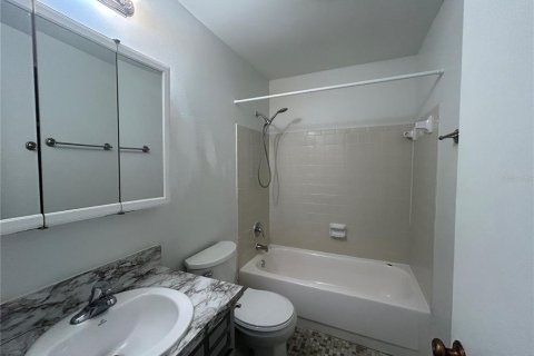 Adosado en alquiler en Tampa, Florida, 3 dormitorios, 147.53 m2 № 1914579 - foto 19