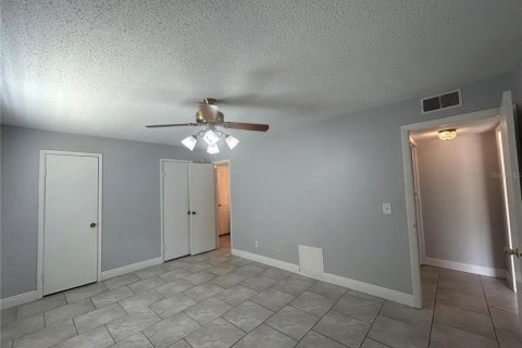 Adosado en alquiler en Tampa, Florida, 3 dormitorios, 147.53 m2 № 1914579 - foto 16