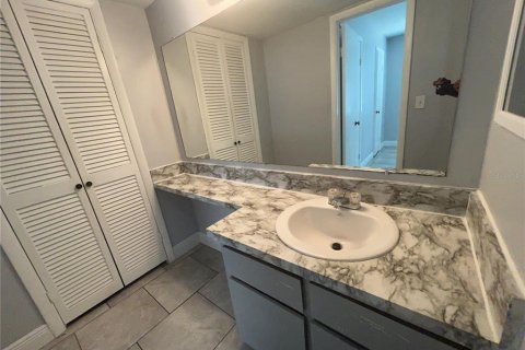 Adosado en alquiler en Tampa, Florida, 3 dormitorios, 147.53 m2 № 1914579 - foto 17