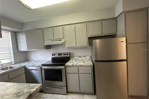 Adosado en alquiler en Tampa, Florida, 3 dormitorios, 147.53 m2 № 1914579 - foto 6