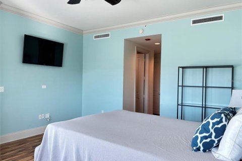Condo in Palmetto, Florida, 2 bedrooms  № 2416291 - photo 27