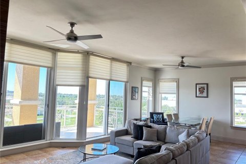 Condo in Palmetto, Florida, 2 bedrooms  № 2416291 - photo 12