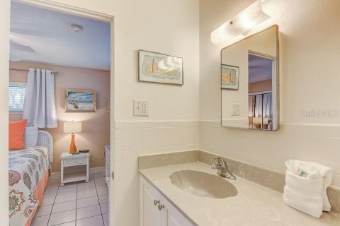 Casa en alquiler en Sarasota, Florida, 2 dormitorios, 82.4 m2 № 2136317 - foto 15