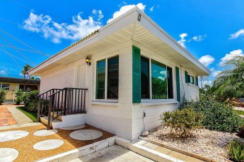 Casa en alquiler en Sarasota, Florida, 2 dormitorios, 82.4 m2 № 2136317 - foto 26