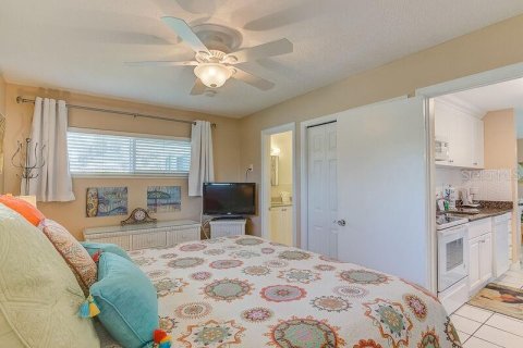 Casa en alquiler en Sarasota, Florida, 2 dormitorios, 82.4 m2 № 2136317 - foto 16