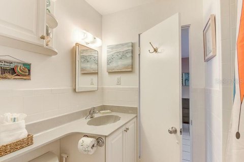 Casa en alquiler en Sarasota, Florida, 2 dormitorios, 82.4 m2 № 2136317 - foto 23