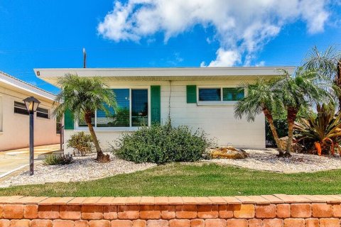 Villa ou maison à Sarasota, Floride 2 chambres, 82.4 m2 № 2136317