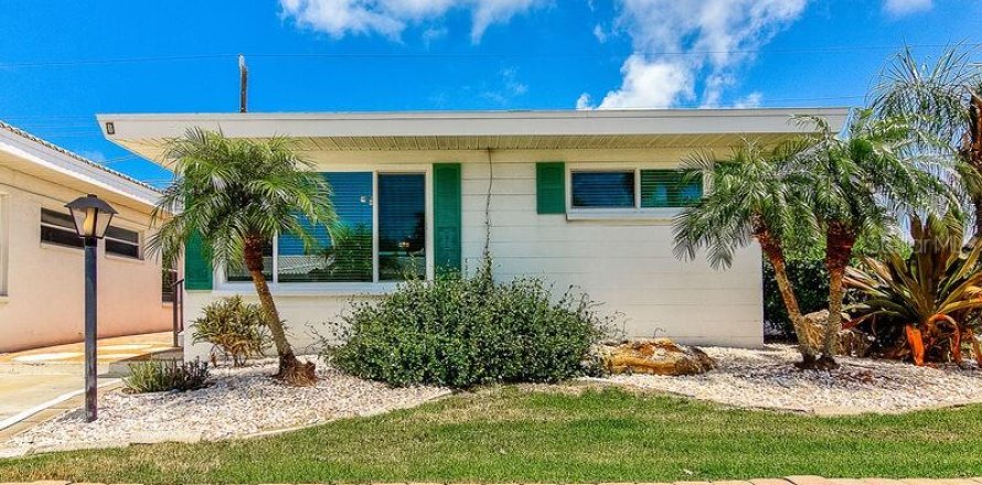 Casa en Sarasota, Florida 2 dormitorios, 82.4 m2 № 2136317