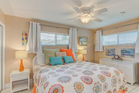 Casa en alquiler en Sarasota, Florida, 2 dormitorios, 82.4 m2 № 2136317 - foto 4