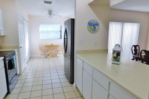 Villa ou maison à louer à Oldsmar, Floride: 3 chambres, 134.24 m2 № 2388870 - photo 7
