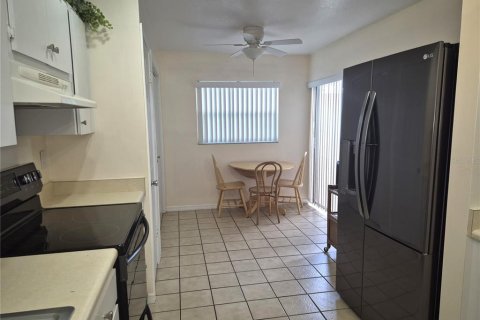 Villa ou maison à louer à Oldsmar, Floride: 3 chambres, 134.24 m2 № 2388870 - photo 20