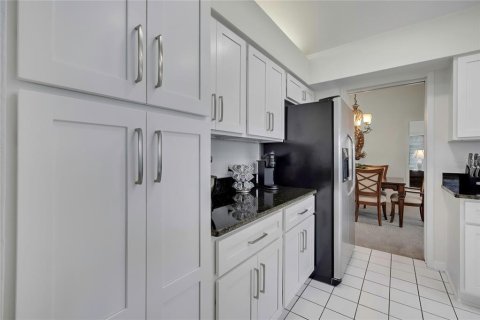 Villa ou maison à vendre à Spring Hill, Floride: 2 chambres, 173.63 m2 № 2422693 - photo 29