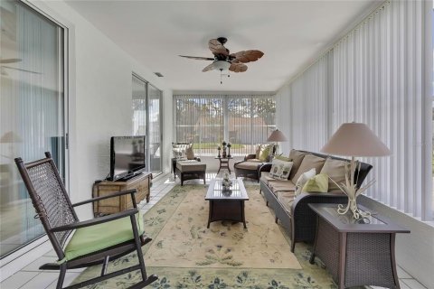 Villa ou maison à vendre à Spring Hill, Floride: 2 chambres, 173.63 m2 № 2422693 - photo 22