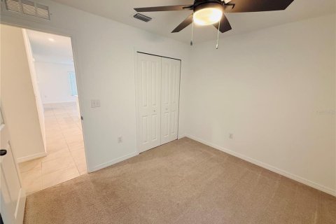 Villa ou maison à louer à North Fort Myers, Floride: 4 chambres, 168.34 m2 № 2214956 - photo 15