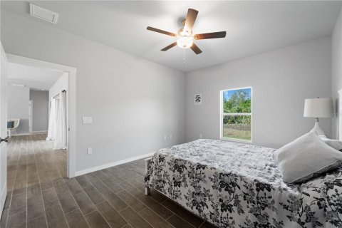House in Port Charlotte, Florida 3 bedrooms, 155.15 sq.m. № 1087485 - photo 20