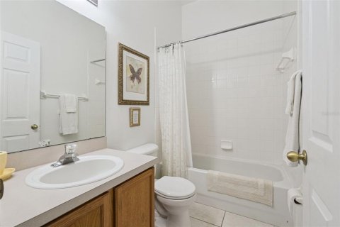 House in Davenport, Florida 4 bedrooms, 162.76 sq.m. № 2212533 - photo 22