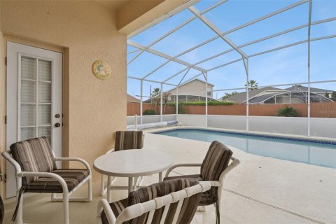 House in Davenport, Florida 4 bedrooms, 162.76 sq.m. № 2212533 - photo 26