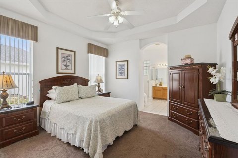 House in Davenport, Florida 4 bedrooms, 162.76 sq.m. № 2212533 - photo 13