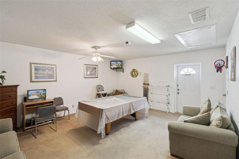 House in Davenport, Florida 4 bedrooms, 162.76 sq.m. № 2212533 - photo 5