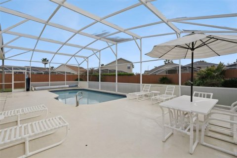House in Davenport, Florida 4 bedrooms, 162.76 sq.m. № 2212533 - photo 29