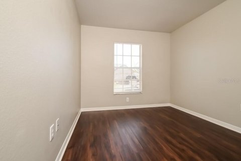 House in Apollo Beach, Florida 3 bedrooms, 130.81 sq.m. № 2384374 - photo 11
