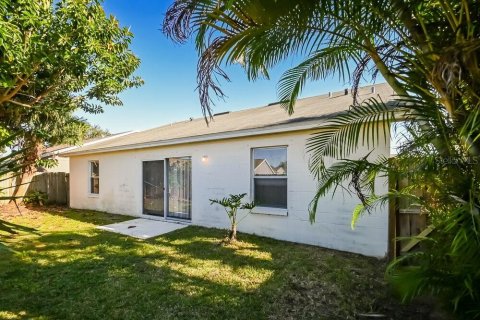 House in Apollo Beach, Florida 3 bedrooms, 130.81 sq.m. № 2384374 - photo 16