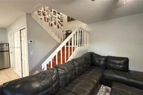 Touwnhouse à vendre à Boca Raton, Floride: 2 chambres, 112.23 m2 № 1971879 - photo 5