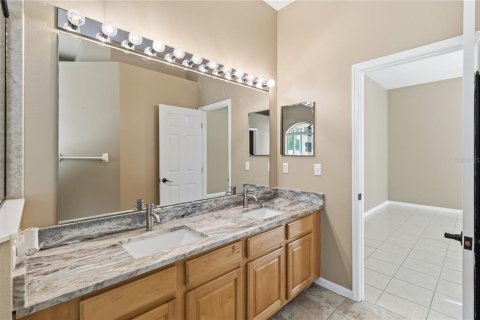 Villa ou maison à vendre à Ocoee, Floride: 4 chambres, 188.5 m2 № 2110451 - photo 17