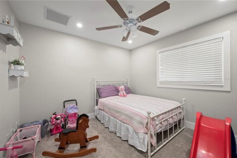 House in Punta Gorda, Florida 3 bedrooms, 166.67 sq.m. № 2235687 - photo 24