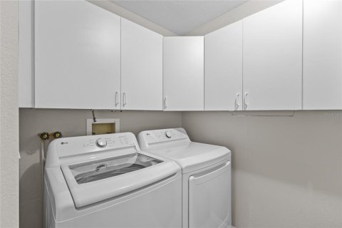 Casa en venta en Sarasota, Florida, 2 dormitorios, 166.76 m2 № 2330144 - foto 27
