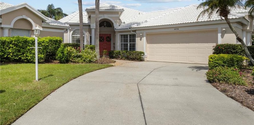 Casa en Sarasota, Florida 2 dormitorios, 166.76 m2 № 2330144