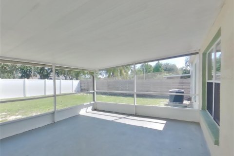 Casa en alquiler en Valrico, Florida, 3 dormitorios, 119.84 m2 № 1911011 - foto 14