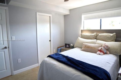 Купить таунхаус в Хайалиа, Флорида 2 спальни, 93.37м2, № 1983451 - фото 20