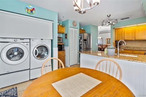 House in Orlando, Florida 2 bedrooms, 146.97 sq.m. № 1884435 - photo 16