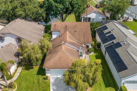 House in Orlando, Florida 2 bedrooms, 146.97 sq.m. № 1884435 - photo 2