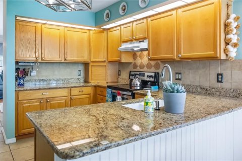 House in Orlando, Florida 2 bedrooms, 146.97 sq.m. № 1884435 - photo 13
