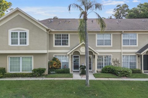 Townhouse in Palm Harbor, Florida 2 bedrooms, 129.13 sq.m. № 1856068 - photo 1