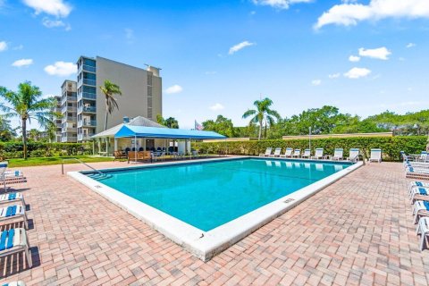 Condo in Boca Raton, Florida, 2 bedrooms  № 1172925 - photo 1