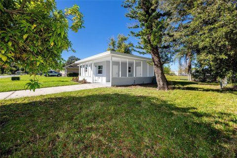 Villa ou maison à vendre à Seminole, Floride: 2 chambres, 82.87 m2 № 2420065 - photo 5