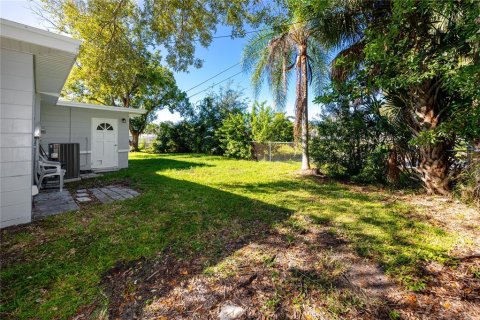 Villa ou maison à vendre à Seminole, Floride: 2 chambres, 82.87 m2 № 2420065 - photo 30