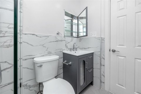 Villa ou maison à vendre à Seminole, Floride: 2 chambres, 82.87 m2 № 2420065 - photo 24