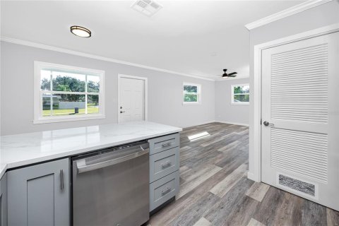 Villa ou maison à vendre à Seminole, Floride: 2 chambres, 82.87 m2 № 2420065 - photo 19