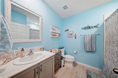 House in Fish Hawk, Florida 5 bedrooms, 283.17 sq.m. № 2236336 - photo 17