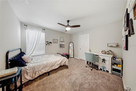 House in Fish Hawk, Florida 5 bedrooms, 283.17 sq.m. № 2236336 - photo 25