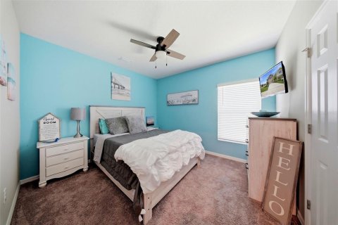 House in Fish Hawk, Florida 5 bedrooms, 283.17 sq.m. № 2236336 - photo 16